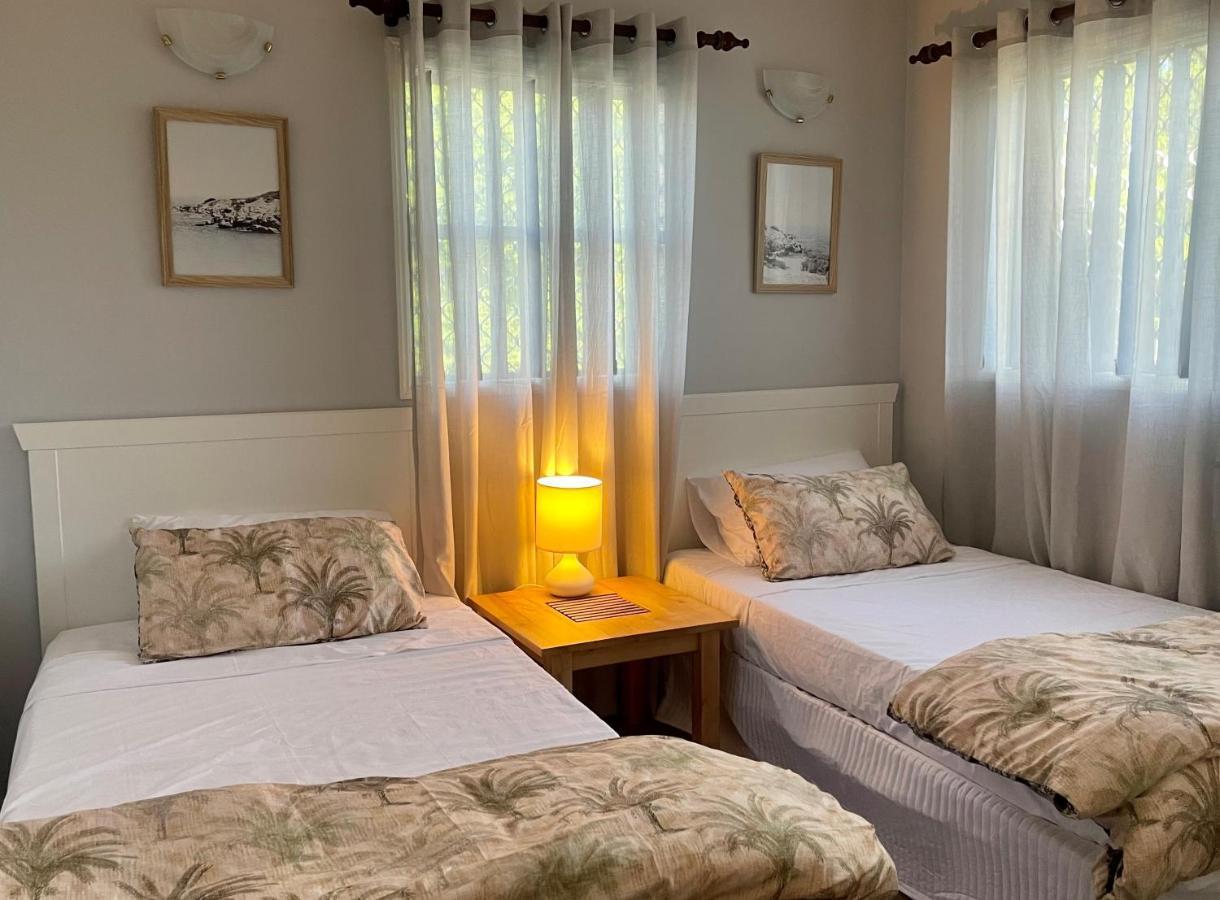 Villa Venezia Apt 3 - Spacious Hervey Bay Beachfront Apartment Eksteriør billede